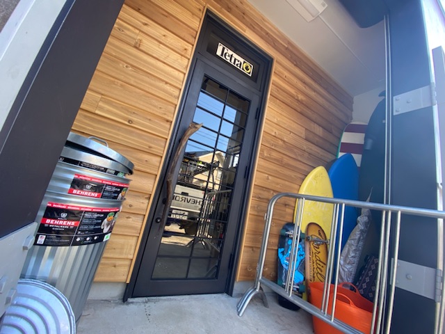SHOP